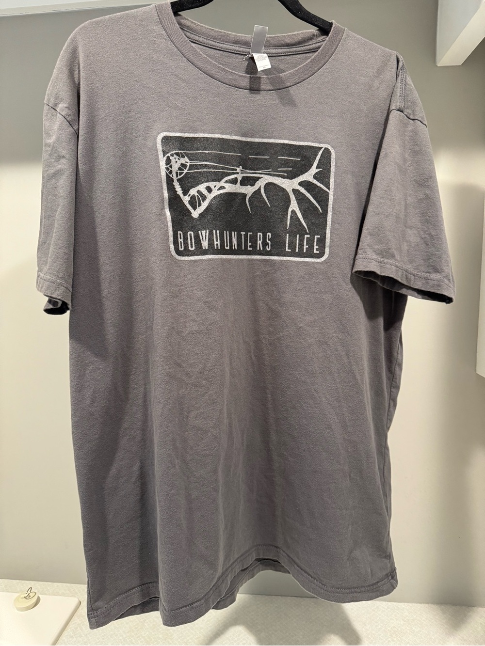 Bowhunters Life Men's Gray Graphic T-Shirt